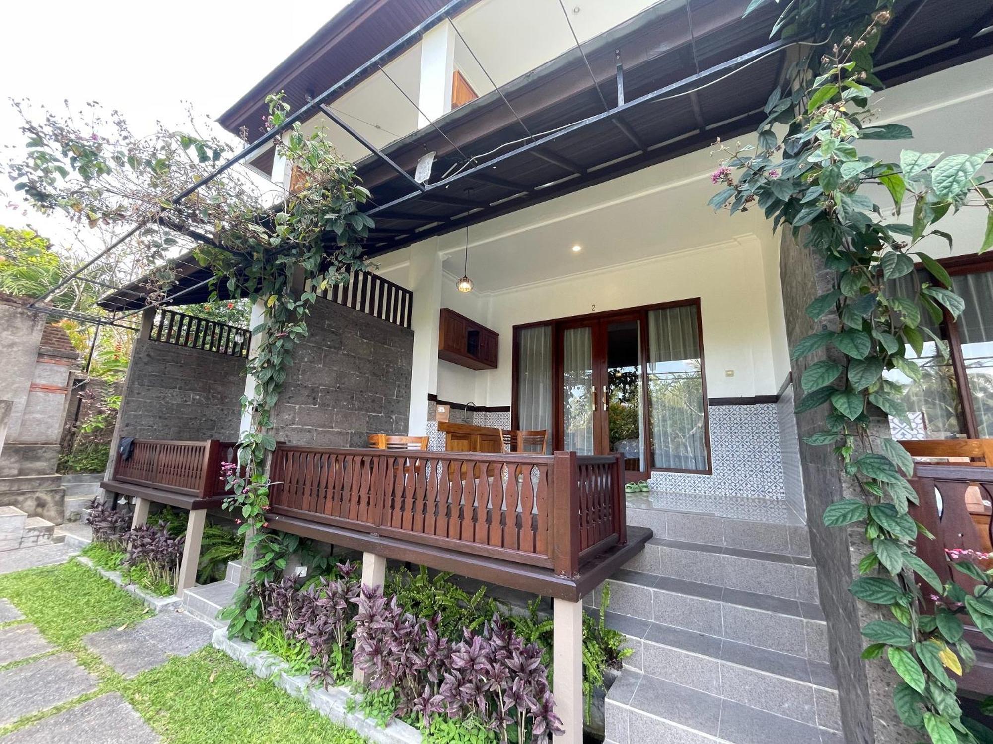 Nivaluma Hotel Ubud Exterior foto